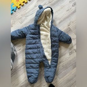 H&M snowsuit 9m